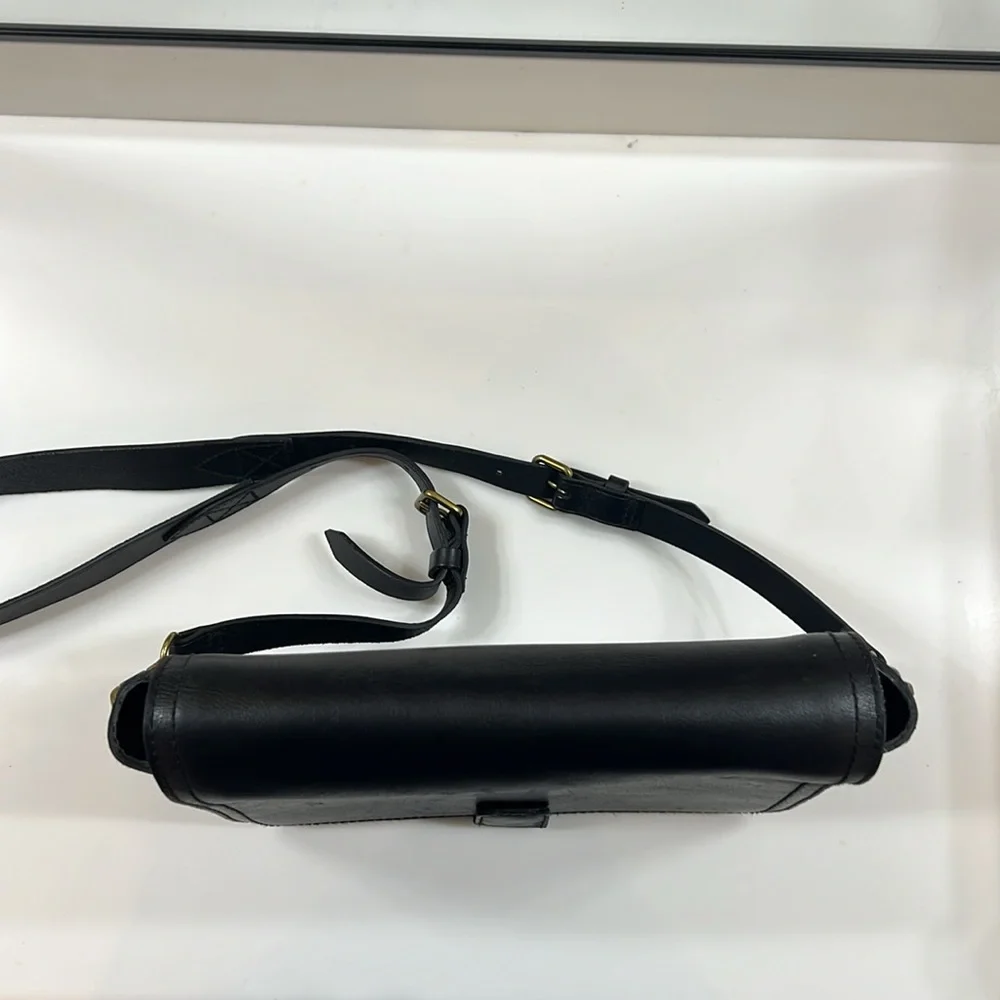 Madewell The Transport Flap Shoulder Bag - Picture 3 of 8